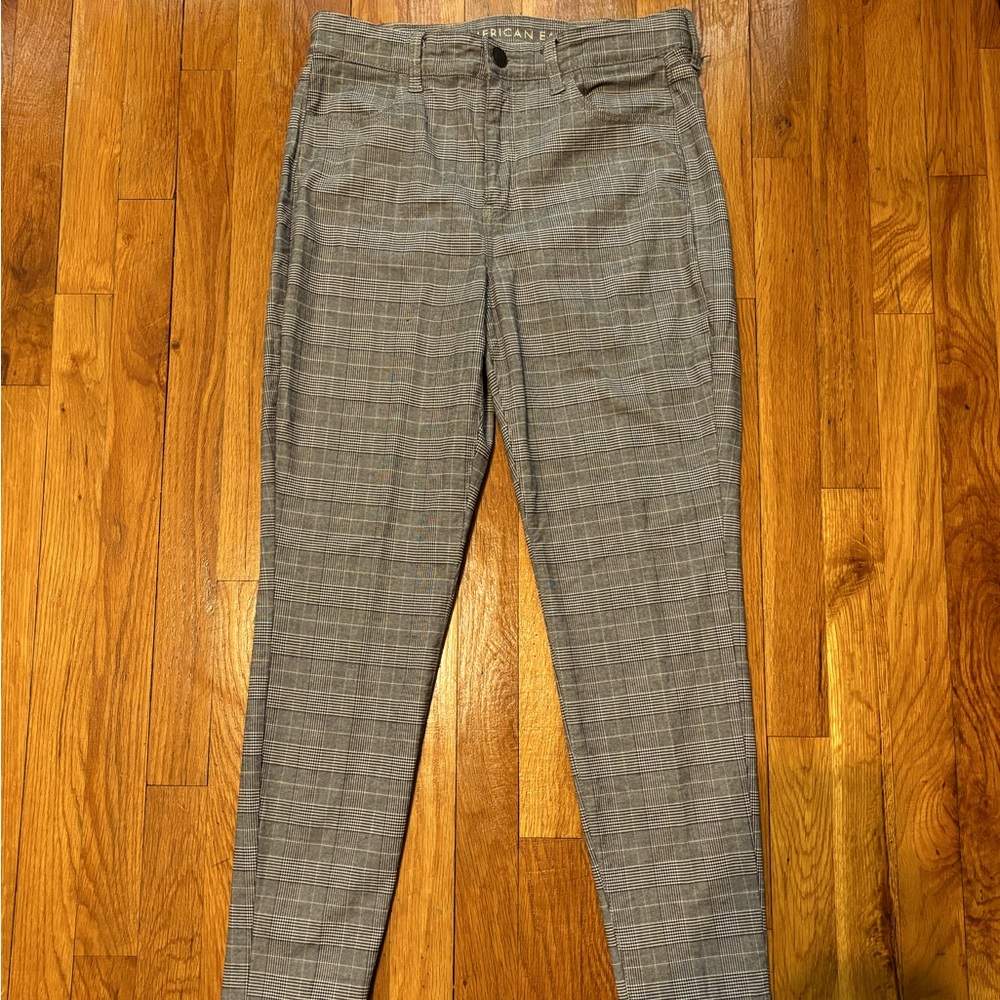 American Eagle Super Stretch Jeggings in Black and White Plaid